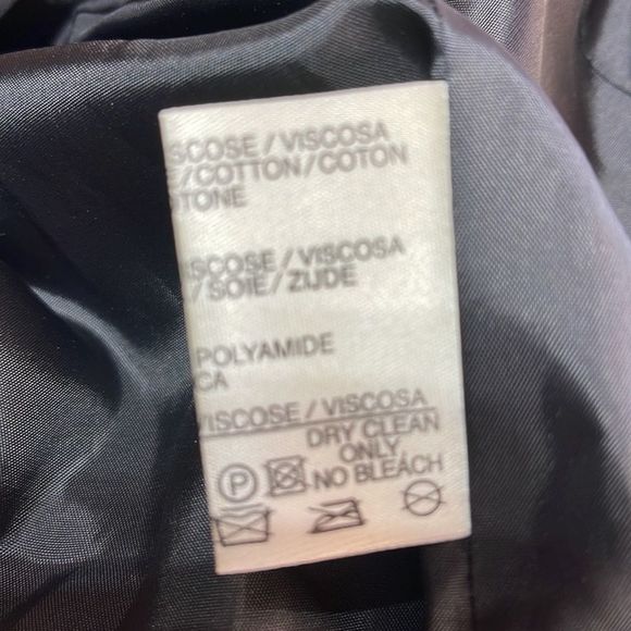 Vintage Louis Feraud Black Velvet Dress Low V-Back Ruffles Bow SIze 10 - Picture 14 of 16